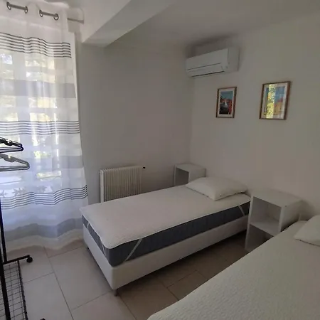 Bulle Azur Charming 3-room アパート
